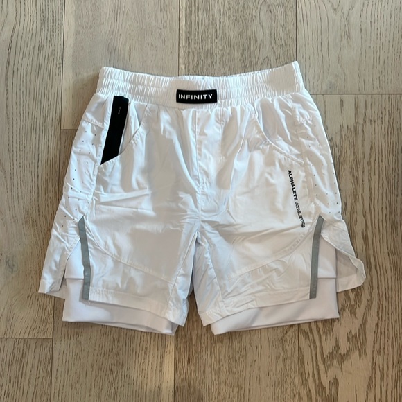 Alphalete Infinity Speed Shorts 5.5” - Picture 1 of 2